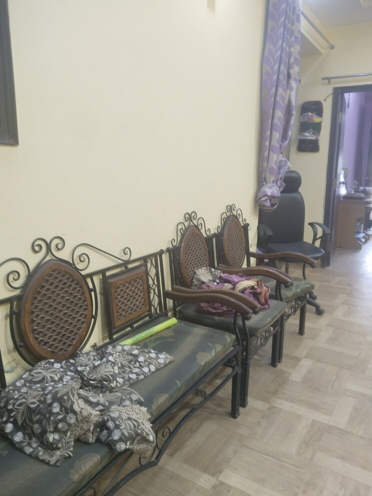 Living Room, gomti nagar 2 Bedroom 900 Sq.Ft. Apartment In Gomti Nagar Lucknow 9697675