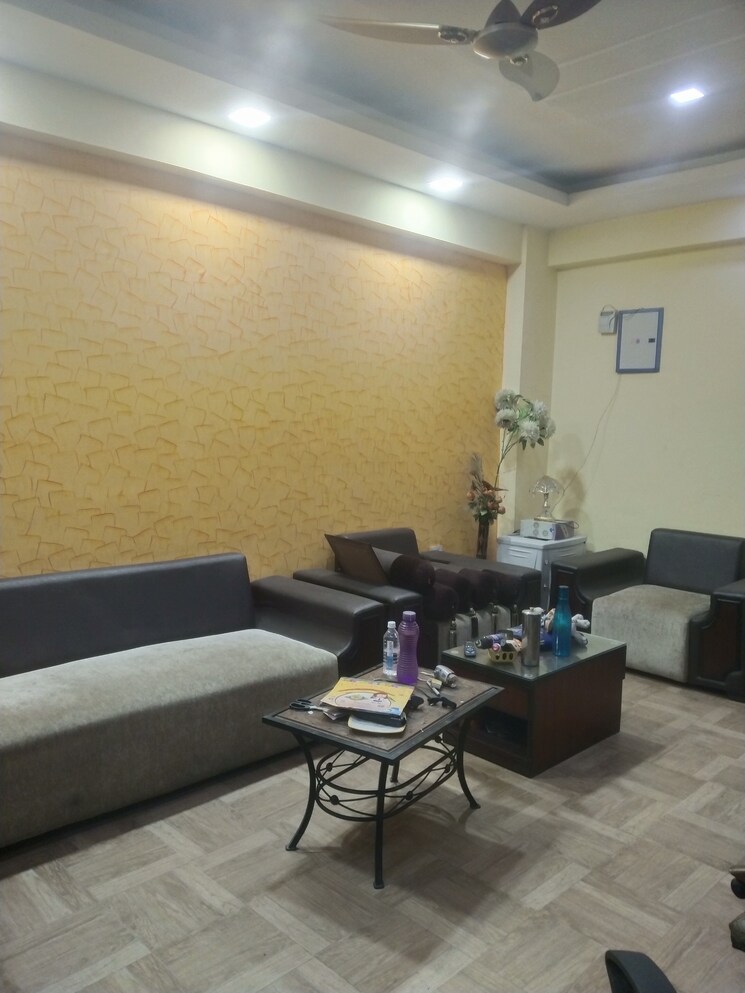Living Room, gomti nagar 2 Bedroom 900 Sq.Ft. Apartment In Gomti Nagar Lucknow 9697675