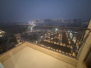 2 BHK Apartment For Rent in Signature The Millennia 3, Sector 37d