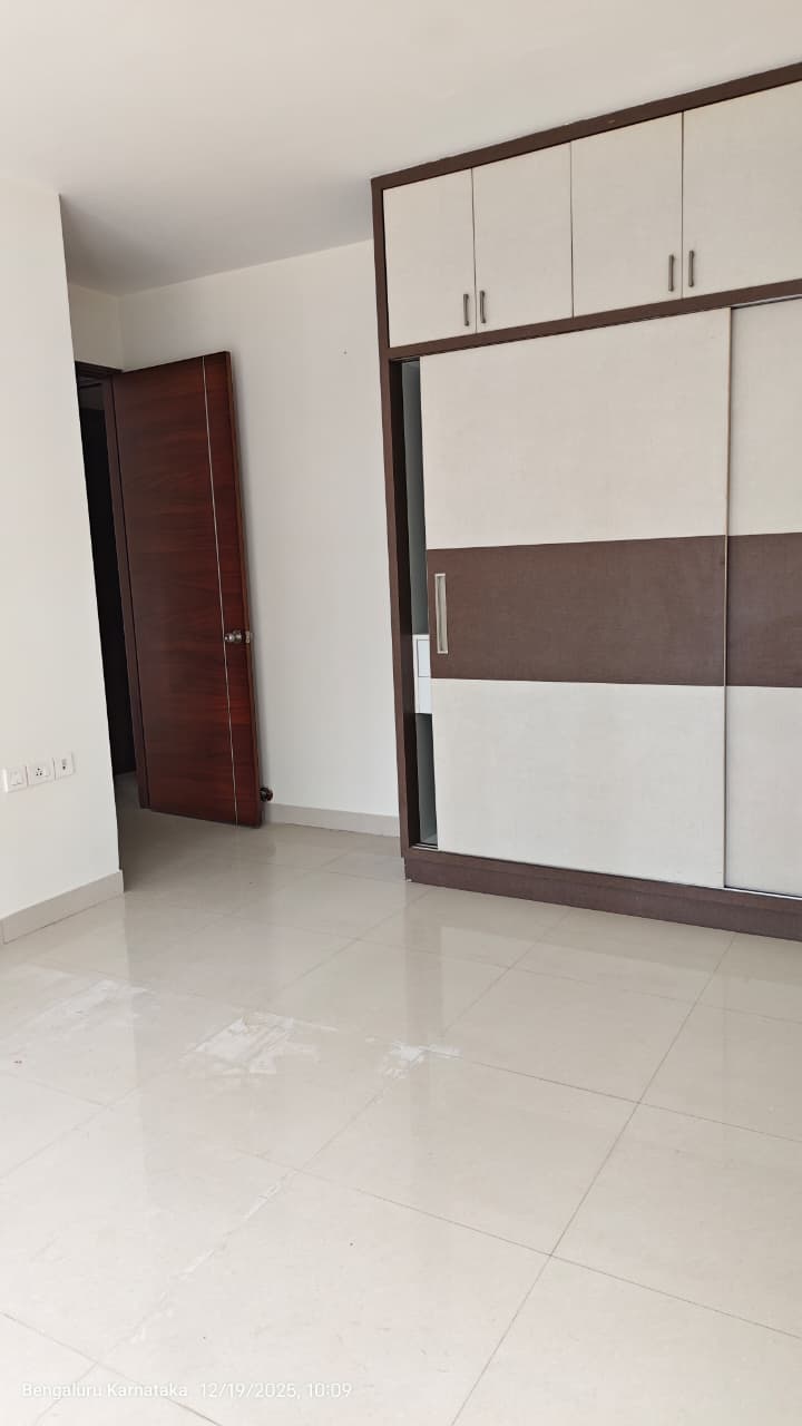 3 BHK Apartment For Sale in Prestige Glenbrook