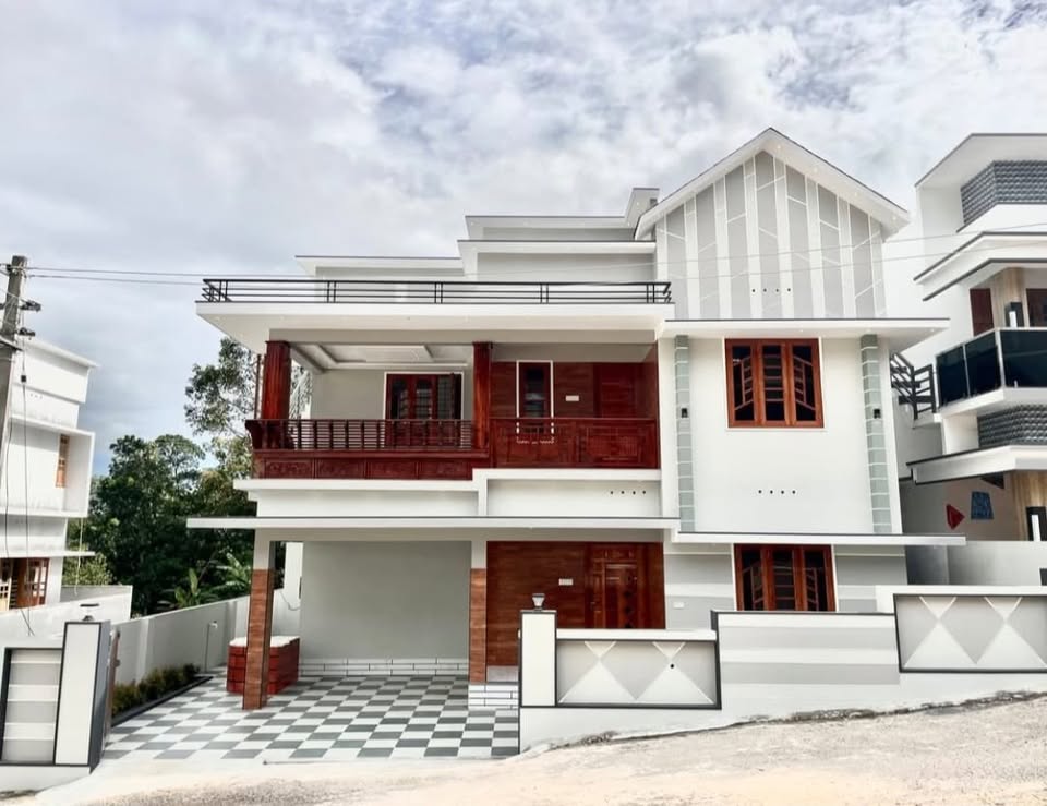 3 BHK + Pooja Room,Study Room Villa For Sale in Kallekkulangara