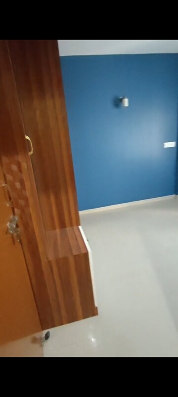 Furnished Amenities in 2 BHK Apartment at Adani Aangan, Sector 89a – for Rent