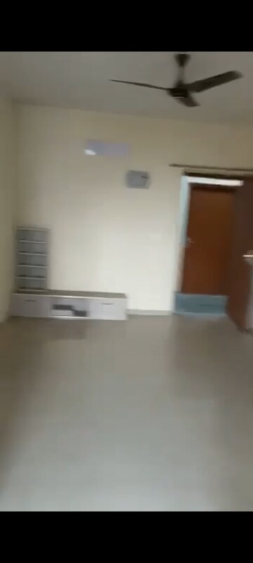 Furnished Amenities in 2 BHK Apartment at Adani Aangan, Sector 89a – for Rent