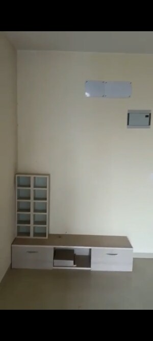Room in 2 BHK Apartment at Adani Aangan, Sector 89a – for Rent