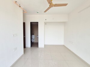 Room in 2 BHK Apartment at Runwal My City, Dombivli East – for Rent
