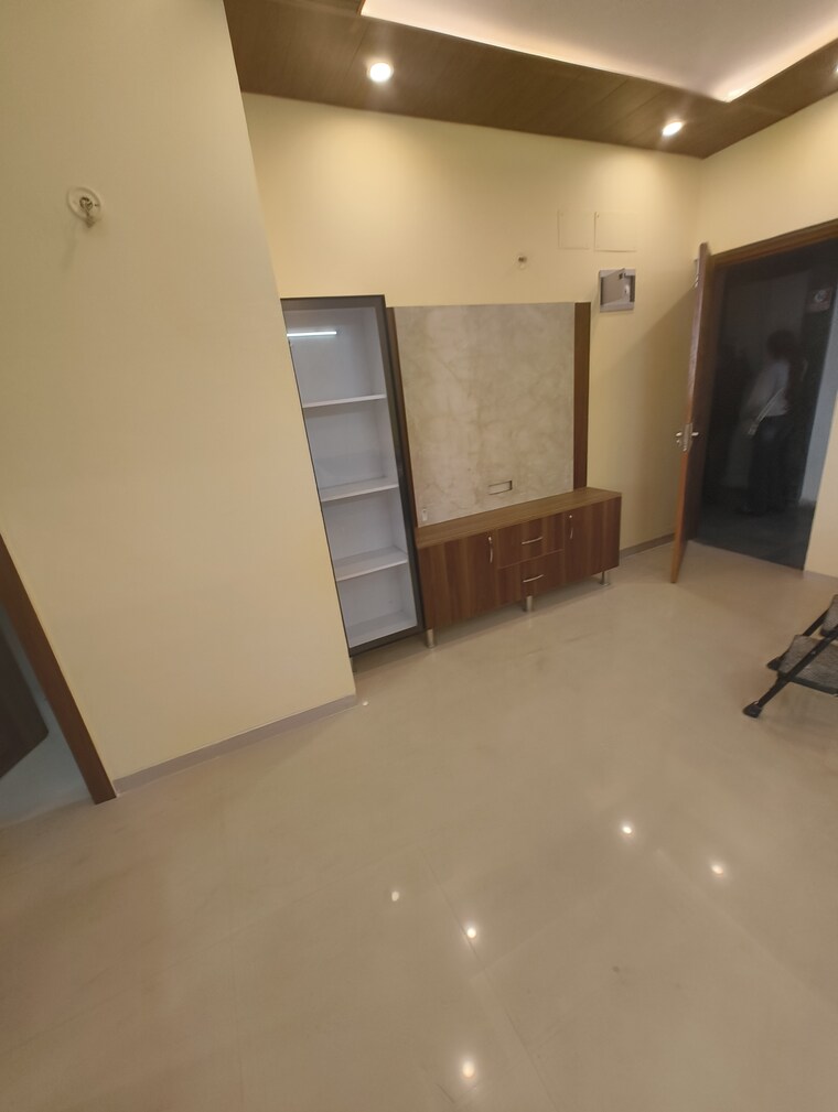 Room, adani-aangan 1 Bedroom 412 Sq.Ft. Apartment In Sector 89a Gurgaon 9697818