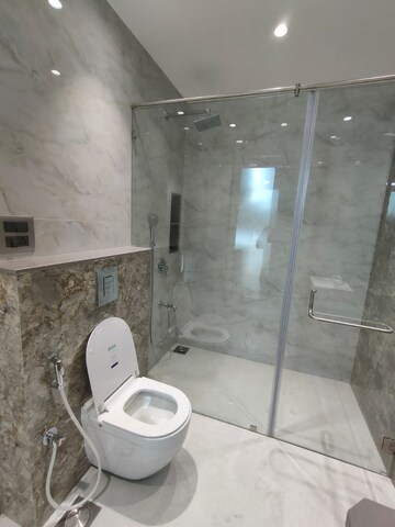 Bathroom in 5 BHK Apartment at Midcity Shikhar, Andheri West – for Sale