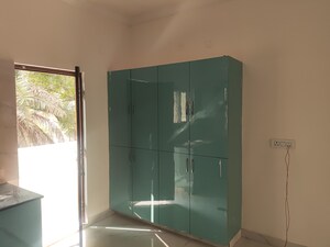 Room in 2 BHK Apartment at Manikonda – for Rent