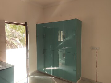 Room in 2 BHK Apartment at Manikonda – for Rent