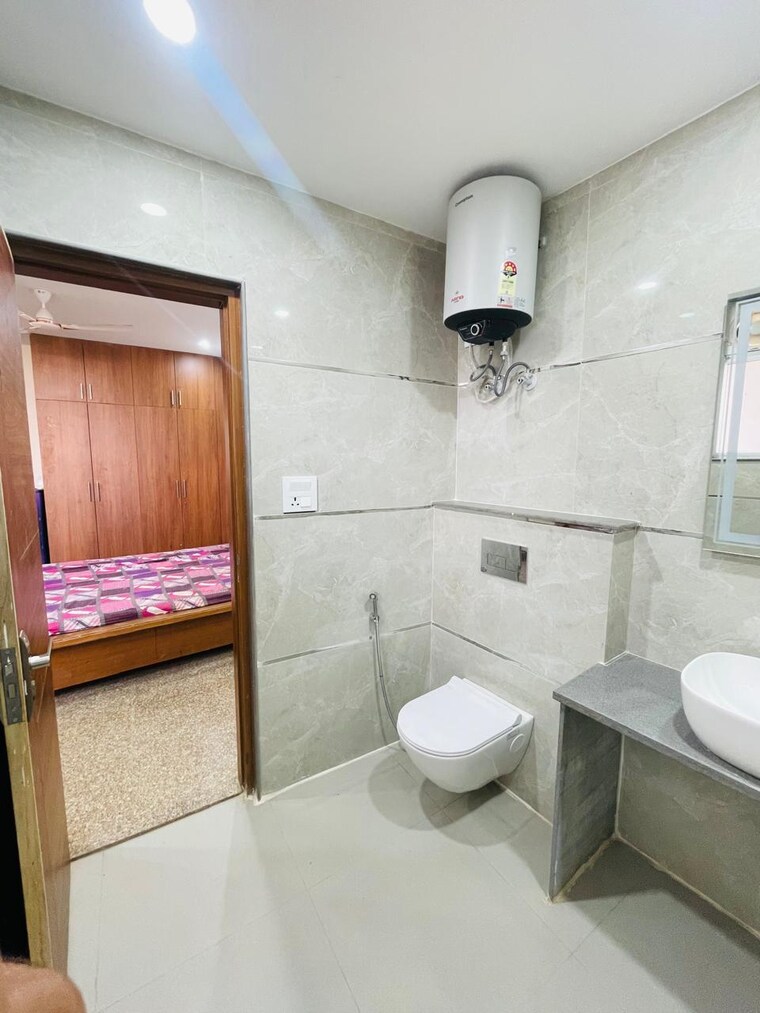 Bathroom, m3m-atrium 1 RK 350 Sq.Ft. Builder Floor In Sector 57 Gurgaon 9697844