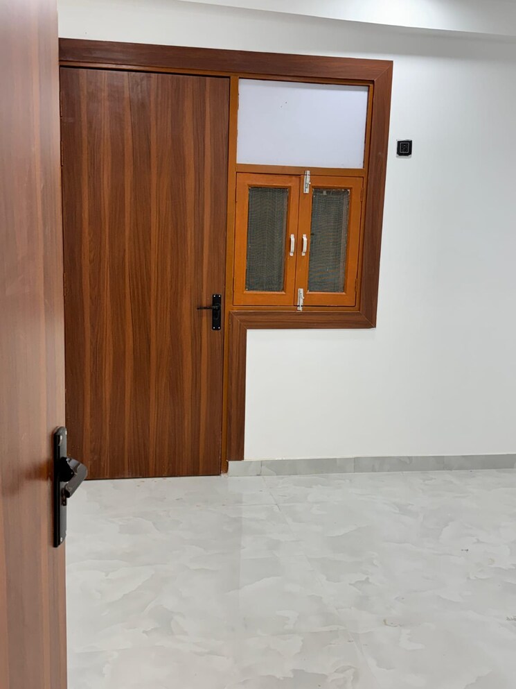 Room, vvip-mangal 3 Bedroom 2075 Sq.Ft. Apartment In Raj Nagar Extension Ghaziabad 9697849