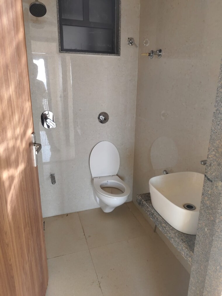 Bathroom, memnagar 3 Bedroom 1980 Sq.Ft. Apartment In Memnagar Ahmedabad 9697880