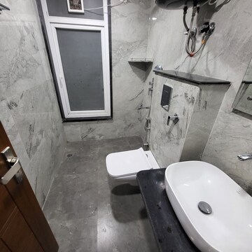 Bathroom in 1 RK Builder Floor at Sector 57 – for Rent