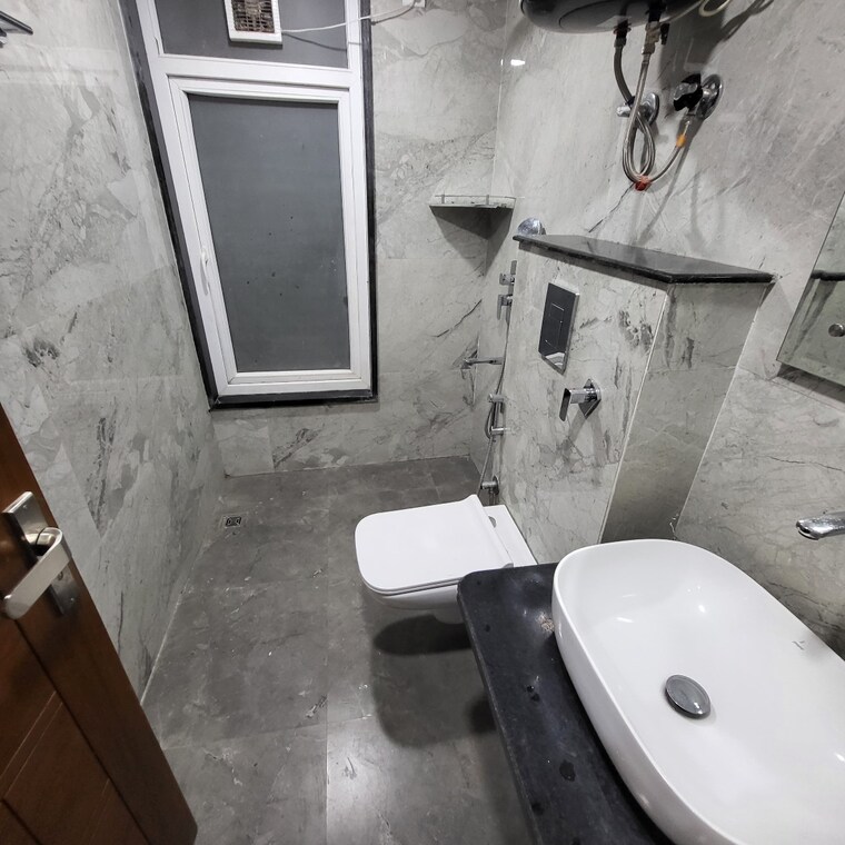 Bathroom, sector 57 1 RK 350 Sq.Ft. Builder Floor In Sector 57 Gurgaon 9697897