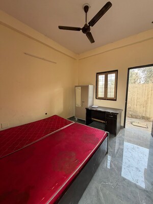 Bedroom in 2 BHK Villa at Gaur Yamuna City, Gaur Yamuna City – for Rent