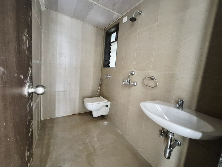 Bathroom, runwal-my-city 2 Bedroom 576 Sq.Ft. Apartment In Dombivli East Thane 9697891