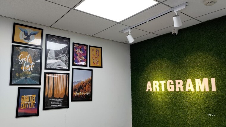 Room, viman nagar Commercial Office Space 839 Sq.Ft. In Viman Nagar Pune 9697903