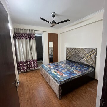 Bedroom in 2 BHK Apartment at Amrapali Golf Homes, Haibatpur – for Rent
