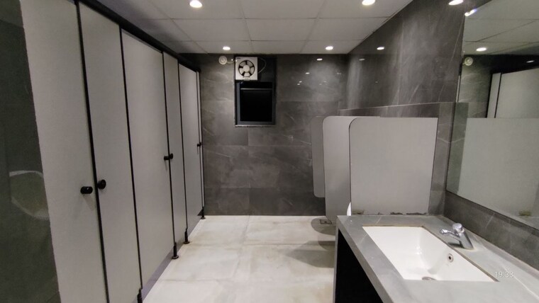 undefined, viman nagar Commercial Office Space 839 Sq.Ft. In Viman Nagar Pune 9697931