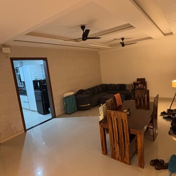 Living Room in 3 BHK Builder Floor at Sector 57 – for Rent