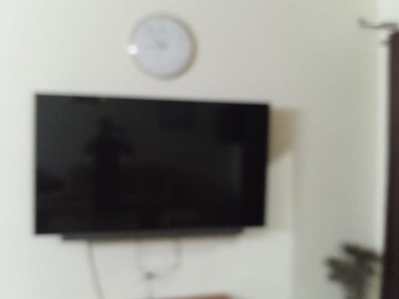 Furnished Amenities in 2 BHK Apartment at Sector 37 – for Rent