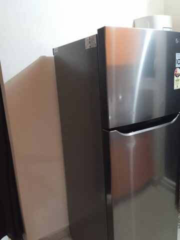 Furnished Amenities in 2 BHK Apartment at Sector 37 – for Rent