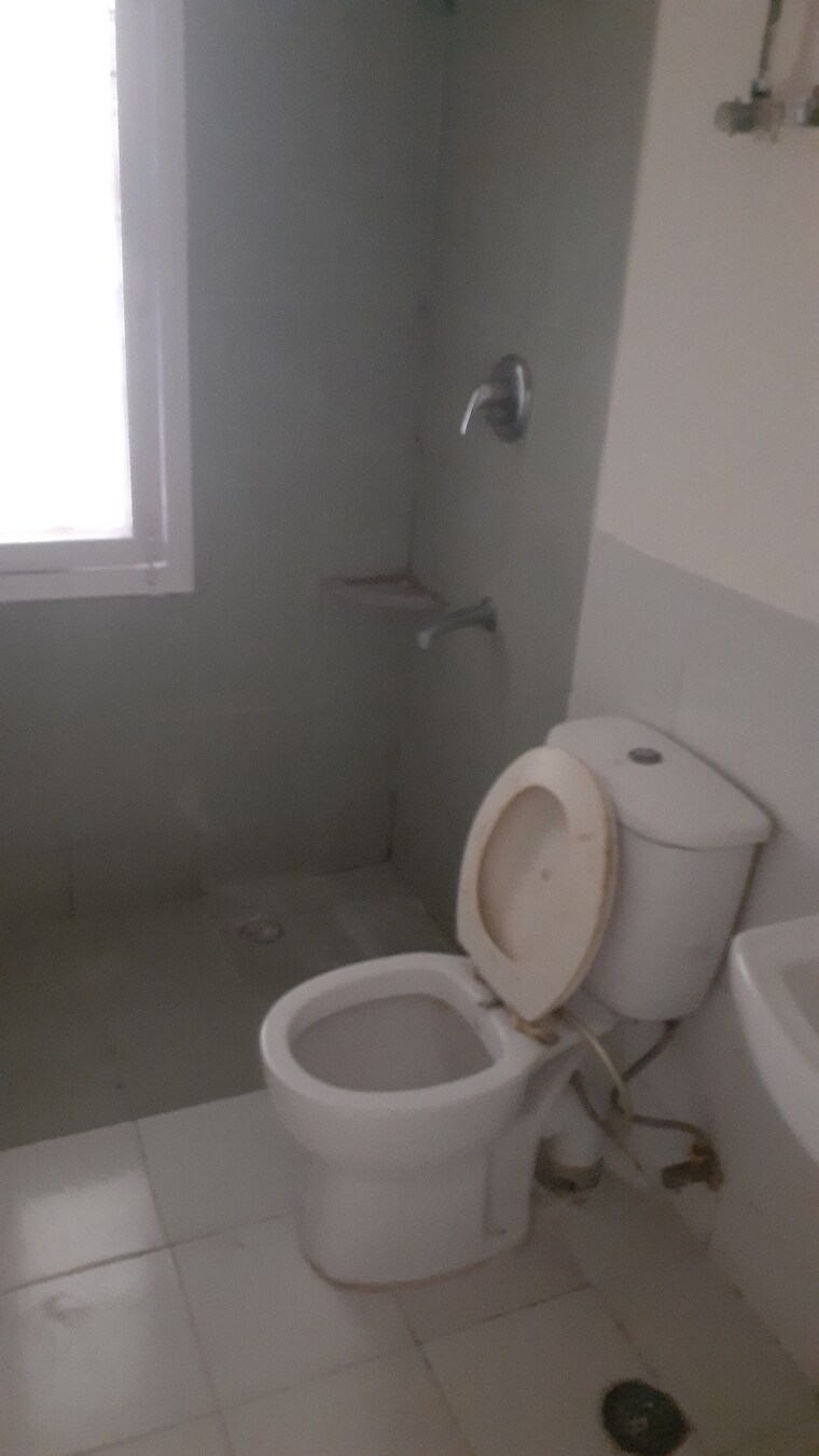 Bathroom, ansal-sunshine-county 3 Bedroom 1864 Sq.Ft. Apartment In Kundli Sonipat 9697990