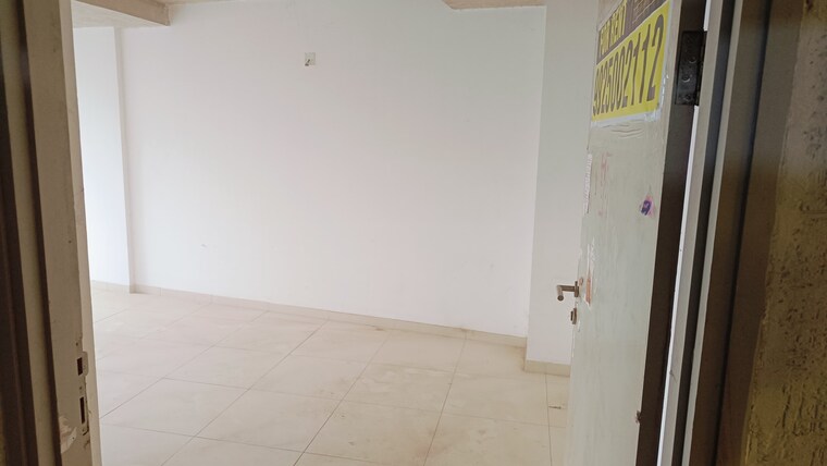 Room, shyamal Commercial Office Space 684 Sq.Ft. In Shyamal Ahmedabad 9697995