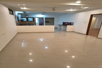 Parking in 2.5 BHK Apartment at Viddhi Tower, Mahagunpuram – for Sale