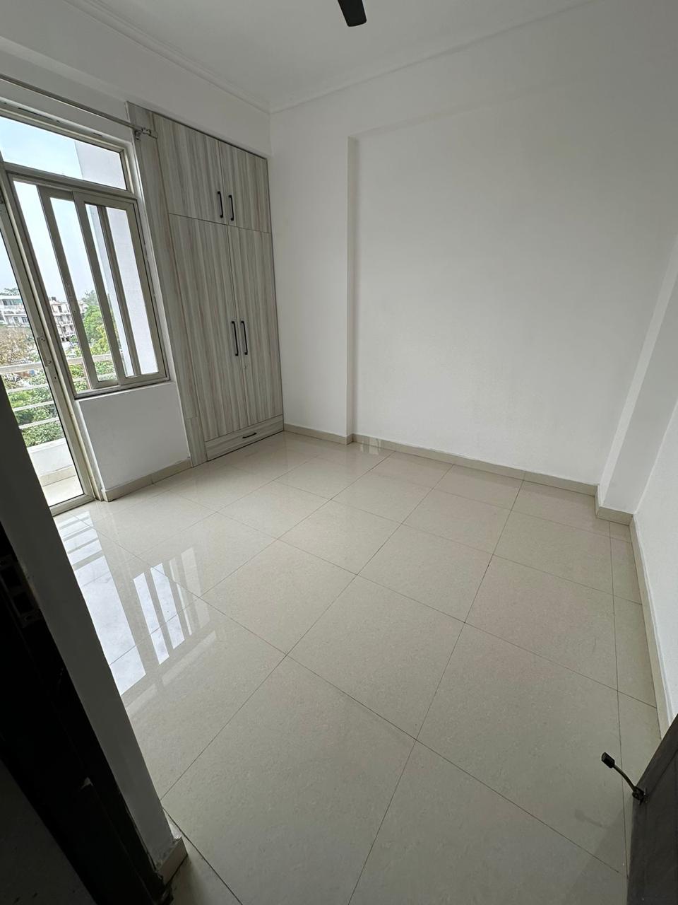 2 BHK + Study Room 1100 Sq.Ft. Apartment in Eldeco Elegante