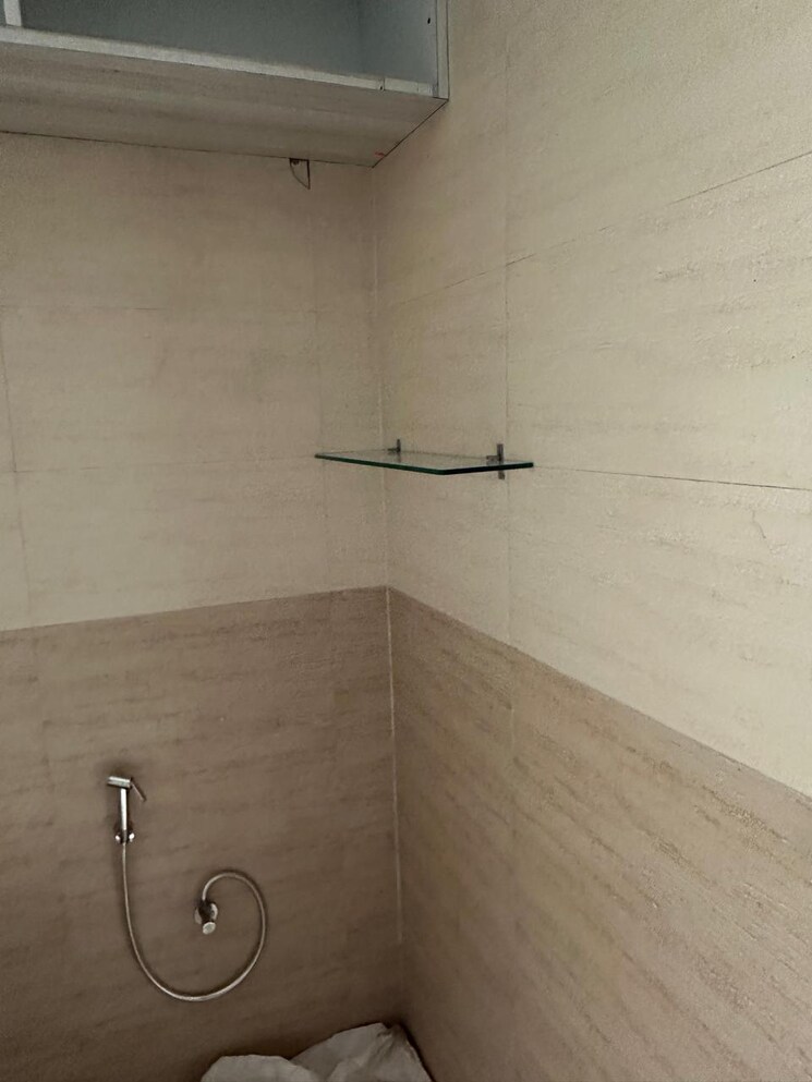 Room, eldeco-elegante 2 Bedroom 1100 Sq.Ft. Apartment In Vibhuti Khand Lucknow 9698040