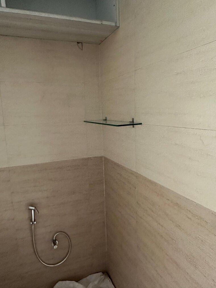 Room, eldeco-elegante 2 Bedroom 1100 Sq.Ft. Apartment In Vibhuti Khand Lucknow 9698040