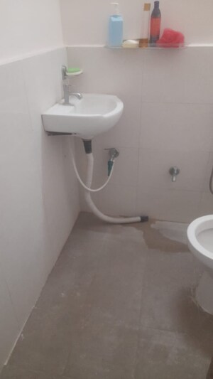 Bathroom in 3 BHK Villa at Infra high - I, Indira Nagar – for Sale