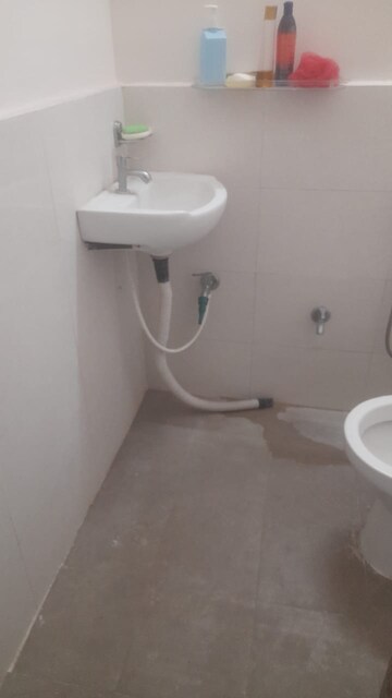 Bathroom in 3 BHK Villa at Infra high - I, Indira Nagar – for Sale