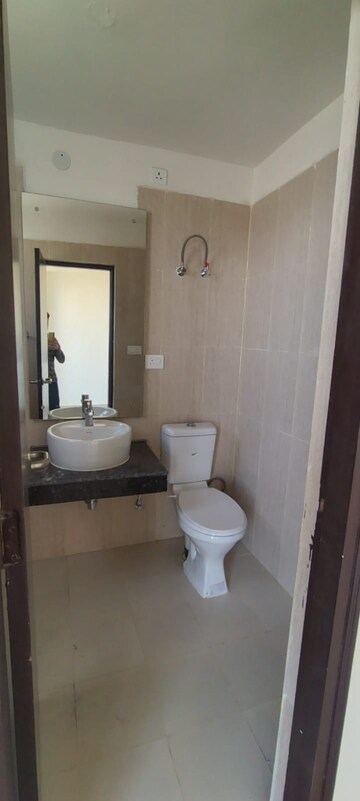 Bathroom in 3 BHK Apartment at Emaar Palm Gardens, Sector 83 – for Sale