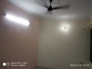 Room in 2 BHK Independent House at Sector 14 – for Rent
