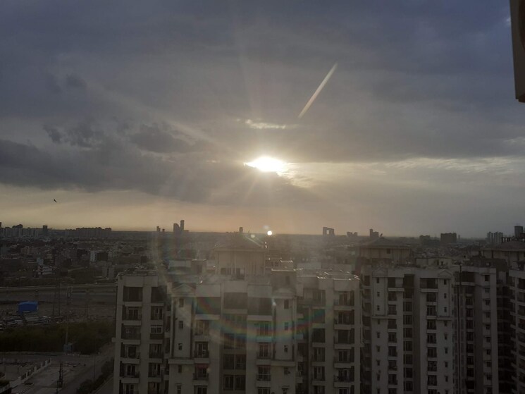 Exterior View, sethi-max-royal 2 Bedroom 940 Sq.Ft. Apartment In Sector 76 Noida 9698141