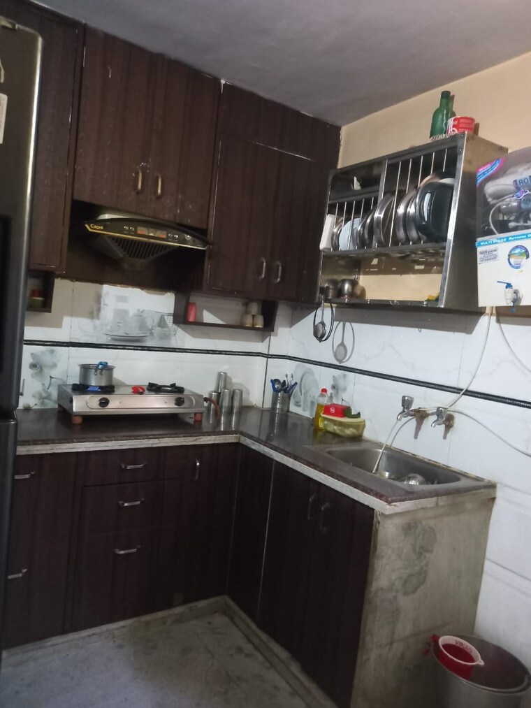 Kitchen, balaji-enclave 4 Bedroom 80 Sq.Yd. Independent House In Govindpuram Ghaziabad 9698176