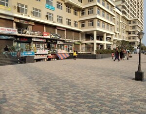  Shop For Rent in Zeta I Greater Noida