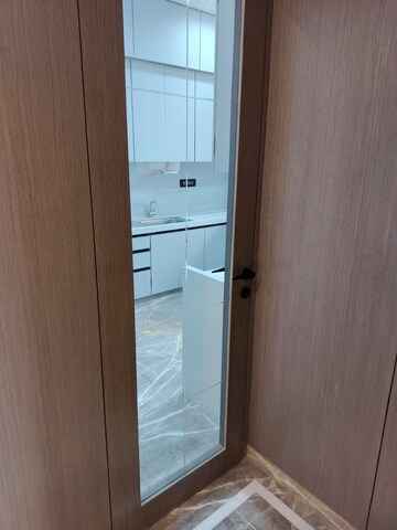 3 BHK Apartment For Rent in Rustomjee Seasons, Bandra East