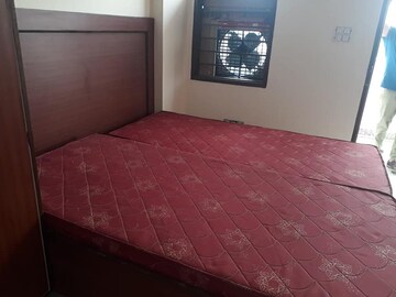 Bedroom in 2 BHK Independent House at Sector 14 – for Rent