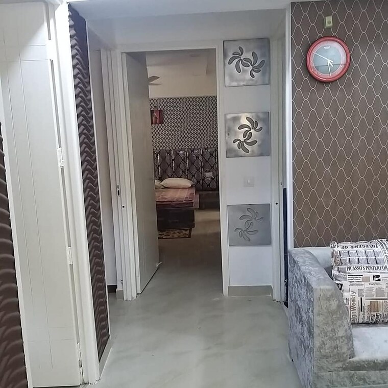 undefined, sector 14 2 Bedroom 1602 Sq.Ft. Independent House In Sector 14 Gurgaon 9698168