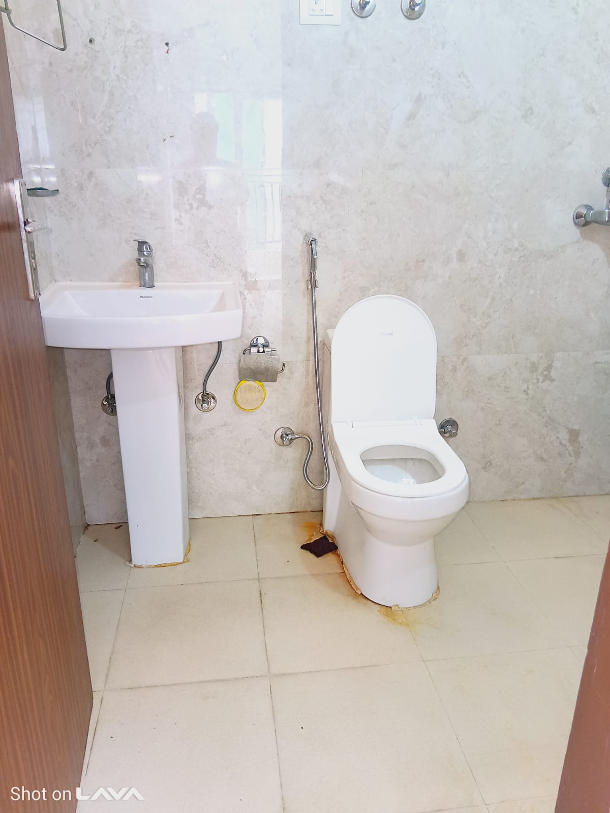 2 BHK Apartment For Rent in Ace Divino