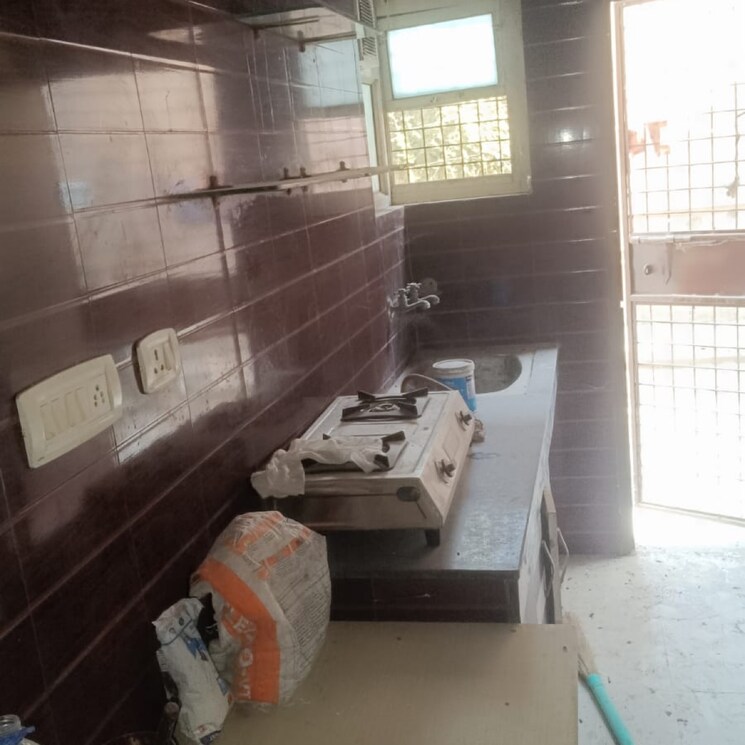 Kitchen, palam vihar 1 RK 225 Sq.Ft. Apartment In Palam Vihar Gurgaon 9698208