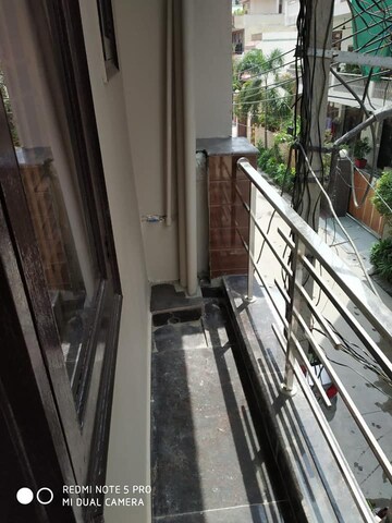 Balcony in 2 BHK Independent House at Sector 14 – for Rent