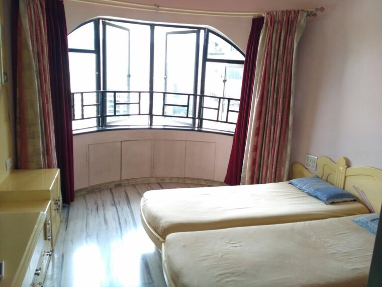 Bedroom, sector 14 2 Bedroom 1624 Sq.Ft. Independent House In Sector 14 Gurgaon 9698204