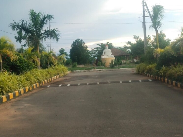 Garden, bheemili  200 Sq.Yd. Plot In Bheemili Vizag 9698247