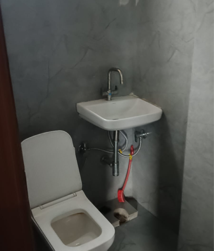 Bathroom, sector 45 1 RK 540 Sq.Ft. Builder Floor In Sector 45 Gurgaon 9698239