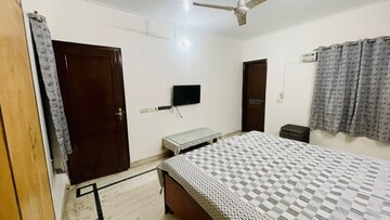 Bedroom in 2 BHK Independent House at Sector 14 – for Rent