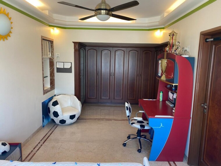 Gym, lodha-supremus-lower-parel 4 Bedroom 2300 Sq.Ft. Apartment In Lower Parel Mumbai 9698266